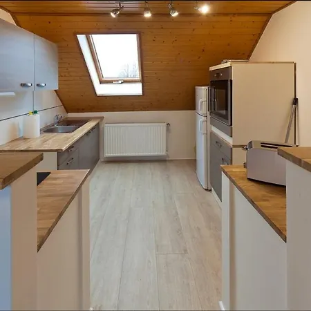 Gastehaus M.sander בית הארחה 3*